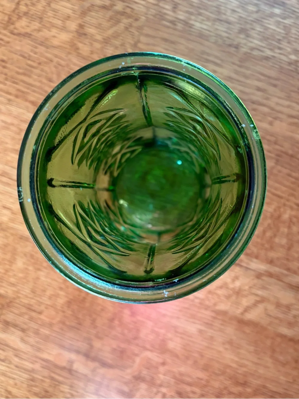 Mid Century EO Brody Co. Green Glass Vase 8.5” Tall Quilted Diamond C972 READ